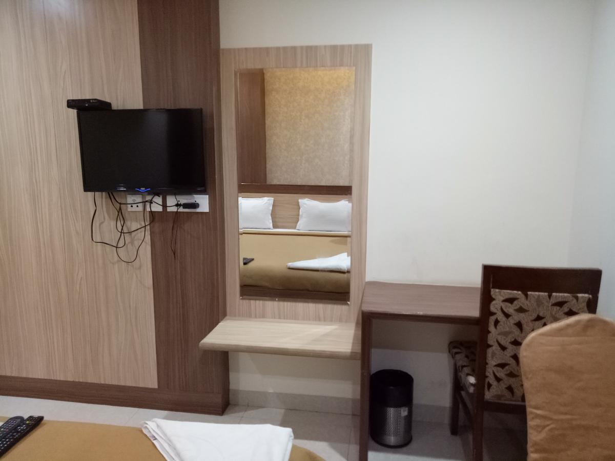 Hotel Deccan Park Hyderabad Eksteriør billede