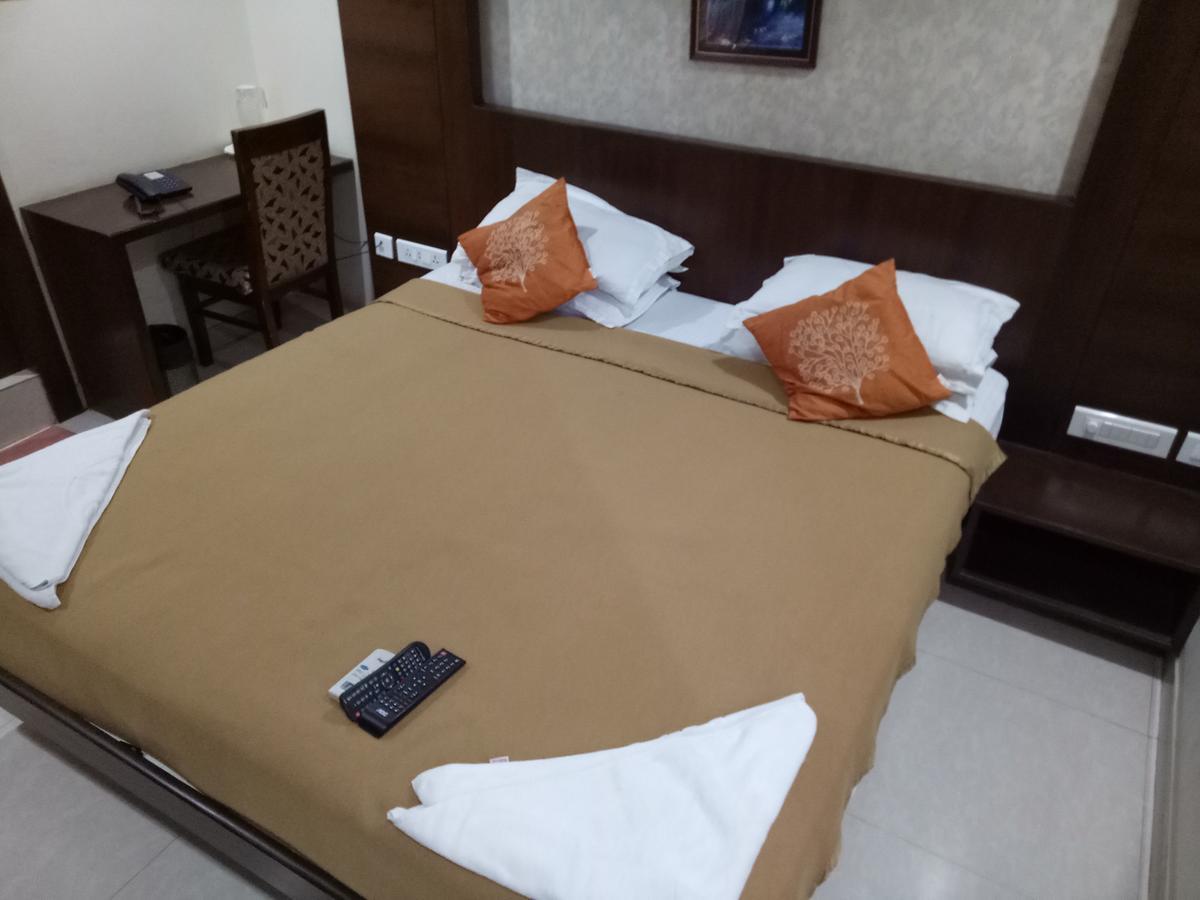 Hotel Deccan Park Hyderabad Eksteriør billede
