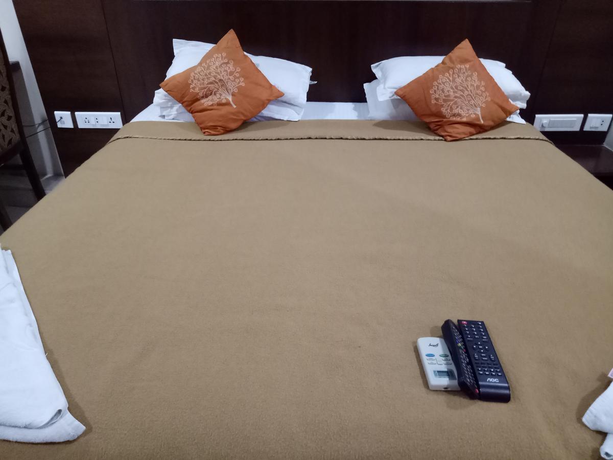 Hotel Deccan Park Hyderabad Eksteriør billede